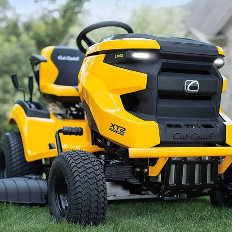 CUB CADET 42" LX42 KAWASAKI Tractor Style Ride-On Lawn Mower