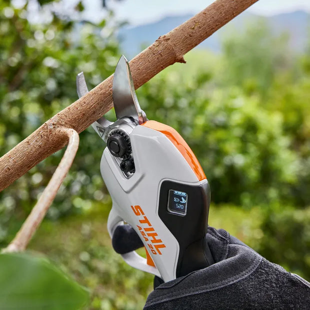 STIHL ASA 20 Battery Pruning Secateurs (Kit)