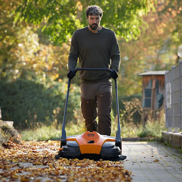STIHL KGA 770 Sweeper (Skin)