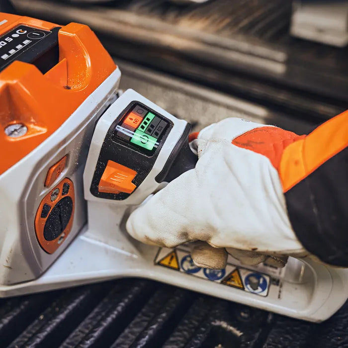 STIHL MSA 300.0 C-O 18