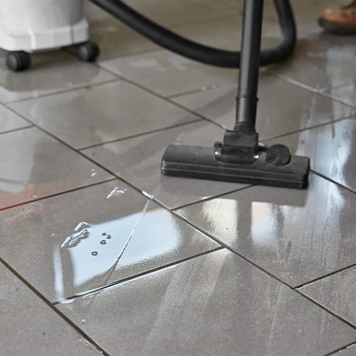 STIHL SE 33 Electric Wet Dry Vacuum Cleaner
